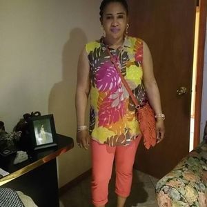 Meet your Posher, Sandra